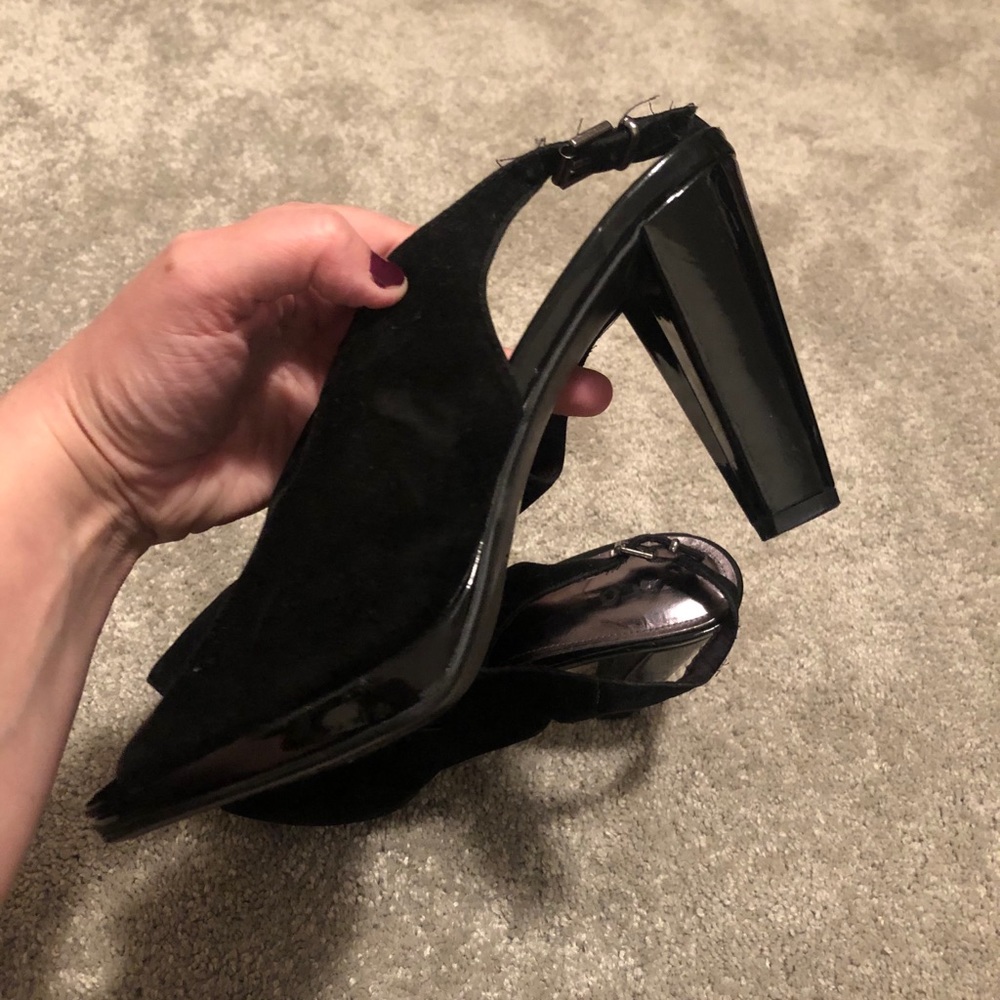 Liz & Co Velvet Heels